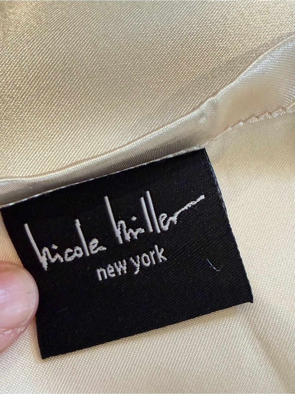Nicole miller silky satin cream colored curtain panel 84 x 42 - Picture 7 of 9